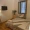 CASA ANTICA - antique apartment with private terrace