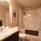 Foto: Boardwalk Homes Executive Suites 7/20