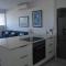 Accommodation Front - Luxurious 2 Sleeper Overlooking the Beachfront - ديربان