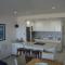 Accommodation Front - Luxurious 2 Sleeper Overlooking the Beachfront - ديربان