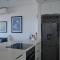 Accommodation Front - Luxurious 2 Sleeper Overlooking the Beachfront - ديربان