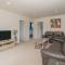 Beach House on Hetherington - Whangamata Home