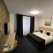 Renato HOUSE
