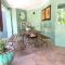 Bush Willow Suite - Villa Roc Guesthouse, Salt Rock Ballito Solar Power