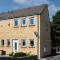 Links to M62 - 3 bedroom property - Golcar