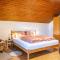 Villa Pinie Apt 1 - Terlano