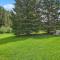 Secluded Stay in a Wonderful Creekside Getaway