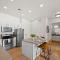 King BD-City View-SLC Walking Wonderland-