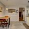 Sunset Home perfect for extended stays with fully fenced in yard, designated office, two living rooms, located across from Boise Foothills and close to Bogus Basin in Boise's North End - Бойсе
