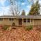 Sunset Home perfect for extended stays with fully fenced in yard, designated office, two living rooms, located across from Boise Foothills and close to Bogus Basin in Boise's North End - Бойсе