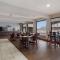 Spanish Trails Inn - Laredo Hotel