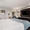 Spanish Trails Inn - Laredo Hotel