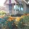 Snow White Holiday Inn Homestay