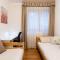 Wraparound Lake Views Bellavista Residence - 坎皮奥内