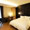 Gangneung Grey Hotel - جانجنيونج