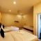 Golden Lodge