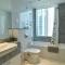 Luxury Escapes - View of Canal & Burj Khalifa 1BR Large Premium Apt - Amna Tower - Dubaj