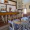 Amigos Bed & Breakfast
