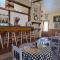 Amigos Bed & Breakfast