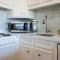Charming Beachside Condo Lovely Pool Hot Tubs and Boardwalk - جالفيستون