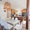 21 Meadowview Drive