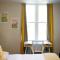 HostWise Stays - The Edmond - Bloomfield Apartment in a great location! - Pittsburgh