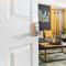 HostWise Stays - The Edmond - Bloomfield Apartment in a great location! - Pittsburgh