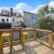 HostWise Stays - The Larryville - Amazing Bathroom, Perfect Location, Custom Build - Pittsburgh