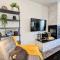 HostWise Stays - The River West - Hot Tub, Parking, Fire Pit, and more - سيلفرثورن
