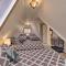 Hot Tub and Mtn View Dog-Friendly Payson Getaway!
