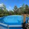 Quiet Private House w Hot Tub/Fire pit/Games - Blakeslee