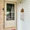 3br home 2br unit close to USAFA with fireplace
