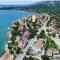 Apartmani Lana, 40 metara do mora, Seline (2+1)