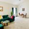 3br home 2br unit close to USAFA with fireplace