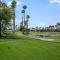 Sunny Palm Desert Escape on Golf Course