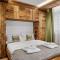 Chalet Larchwood by Mrs Miggins