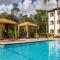 Hawthorn Suites by Wyndham Naples - Naples