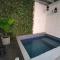 Pequeño Alojamiento con Mini Piscina - NO climatizada