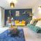 Beautiful City Centre Apartment with Free Parking, Fast-Wifi, SmartTV with Netflix and Private Garden by Yoko Property - Milton Keynes