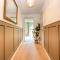 Beautiful City Centre Apartment with Free Parking, Fast-Wifi, SmartTV with Netflix and Private Garden by Yoko Property - Milton Keynes