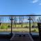 Beautiful 2 bedroom flat overlooking golf course