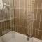 Beautiful 2 bedroom flat overlooking golf course