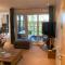 Beautiful 2 bedroom flat overlooking golf course