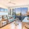 Ocean Views 2-Bed Apartment Minutes from Beach - Collaroy