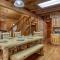 Point Of View - Spacious 2 Bedroom With a Loft Just off Glades Road cabin - Gatlinburg