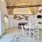 Vico Sauro Apartament