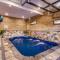 ERN823 - EAGLE FALLS - GREAT LOCATION WITH PRIVATE HEATED INDOOR POOL! CLOSE TO TOWN! cabin - بيدجن فورج