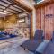 ERN823 - EAGLE FALLS - GREAT LOCATION WITH PRIVATE HEATED INDOOR POOL! CLOSE TO TOWN! cabin - بيدجن فورج
