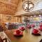 Cub Path Lodge - Luxurious 5 5 with Theatre Room and Mountain Views! cabin - غاتلينبرغ
