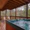 Cub Path Lodge - Luxurious 5 5 with Theatre Room and Mountain Views! cabin - غاتلينبرغ